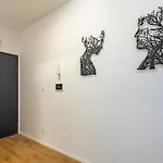 - Luxy - Garage * Budapest