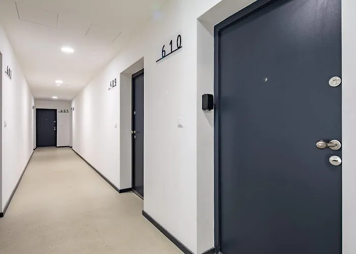 - Luxy - Garage Apartamento *